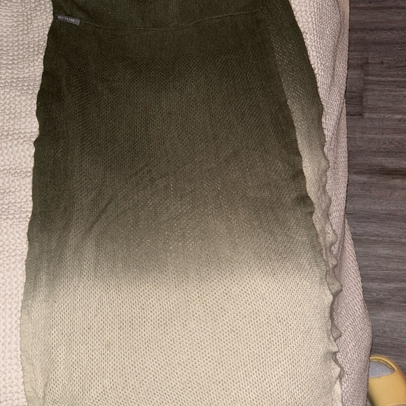 Thick large ombré knit infinity scarf - Picture 1 of 3